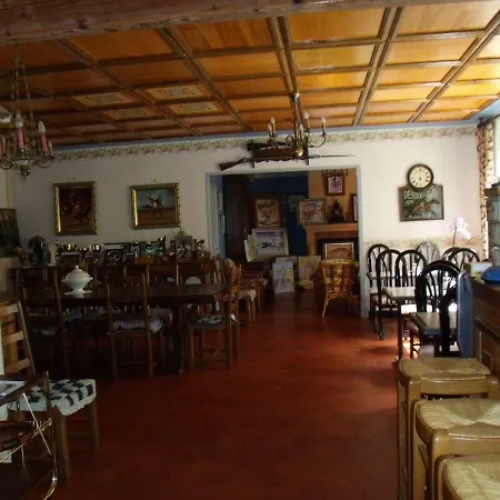 A La Ferme De Falgas Guest house