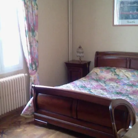 A La Ferme De Falgas Guest house *